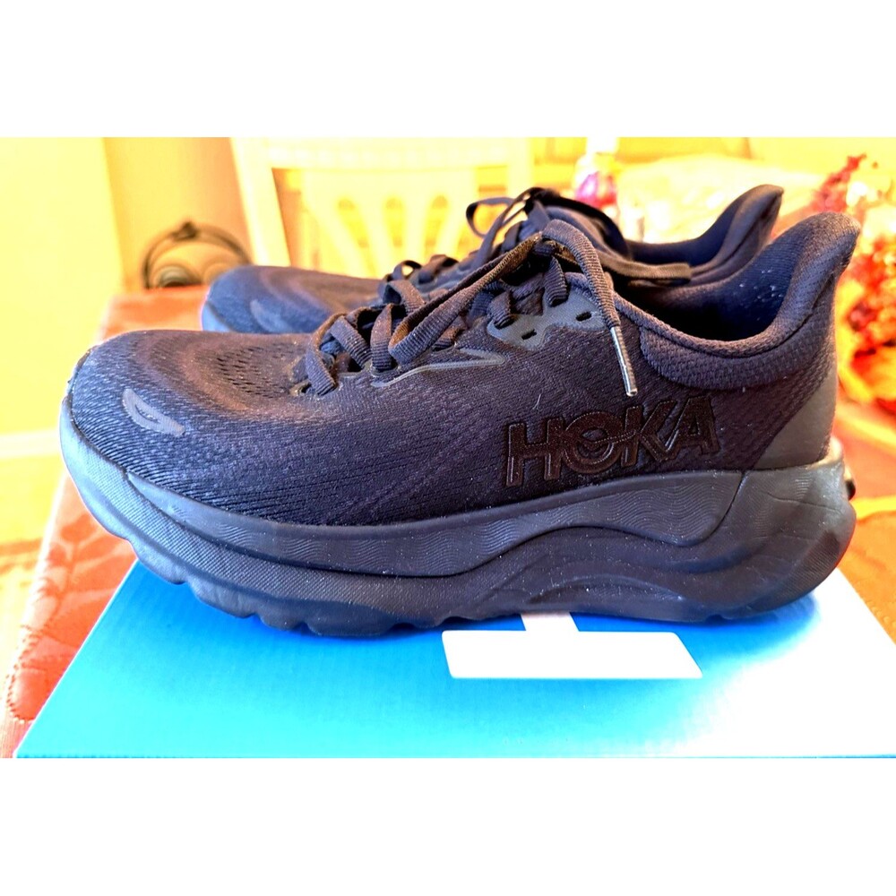 Hoka One One Arahi 8 Running Shoes Women’s Size 6.5 B Triple Black 1168691 EUC